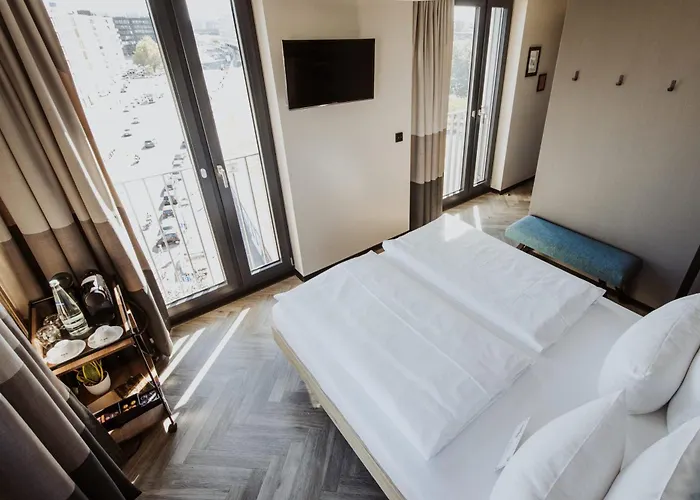 Hotel Emma By Schulz Friedrichshain 3*